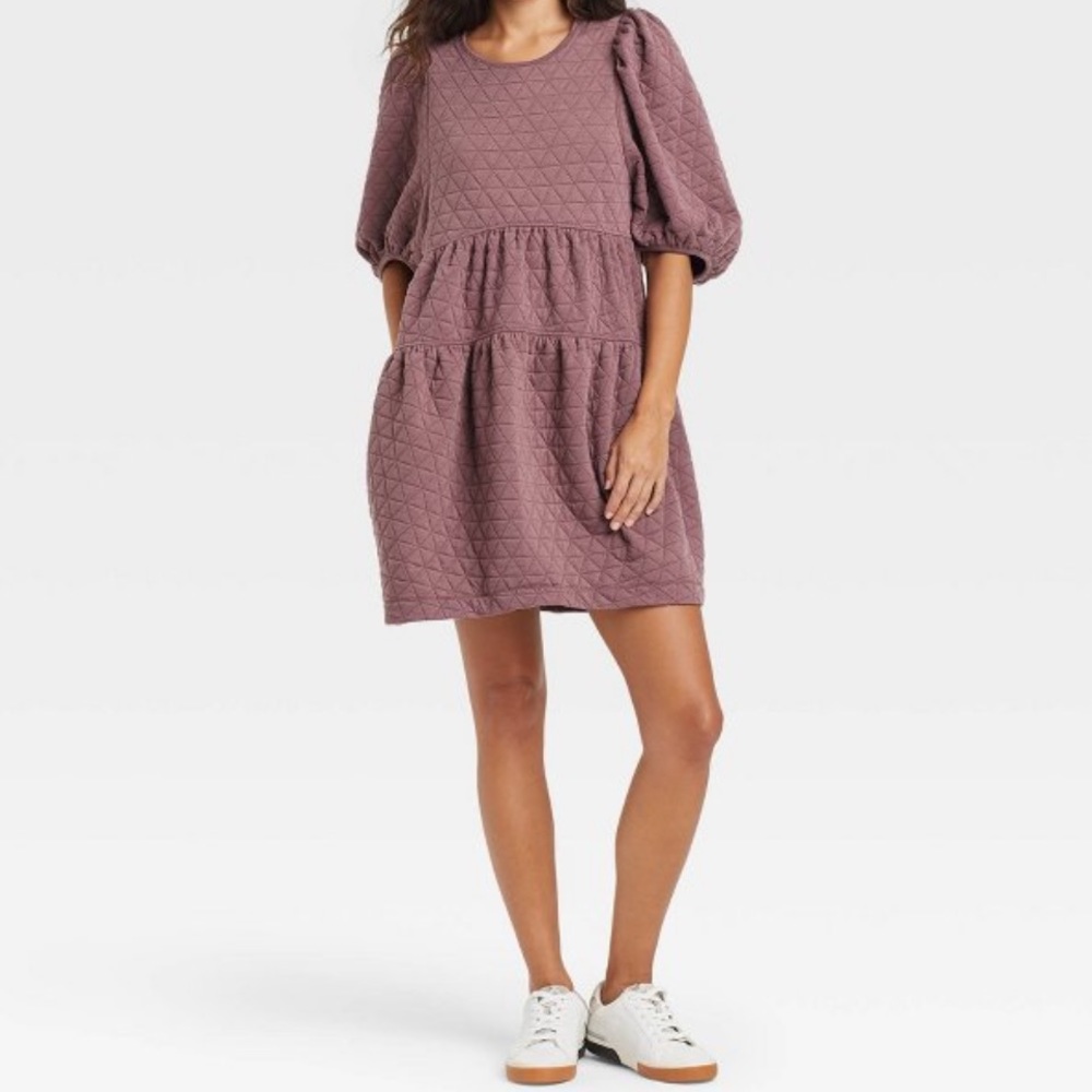 NWT - Mauve Balloon Dress, Small